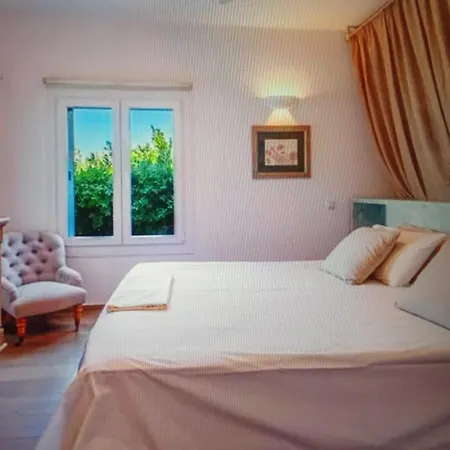 Starlit Mykonos Luxury By The Aegean فيلة Mykonos Town